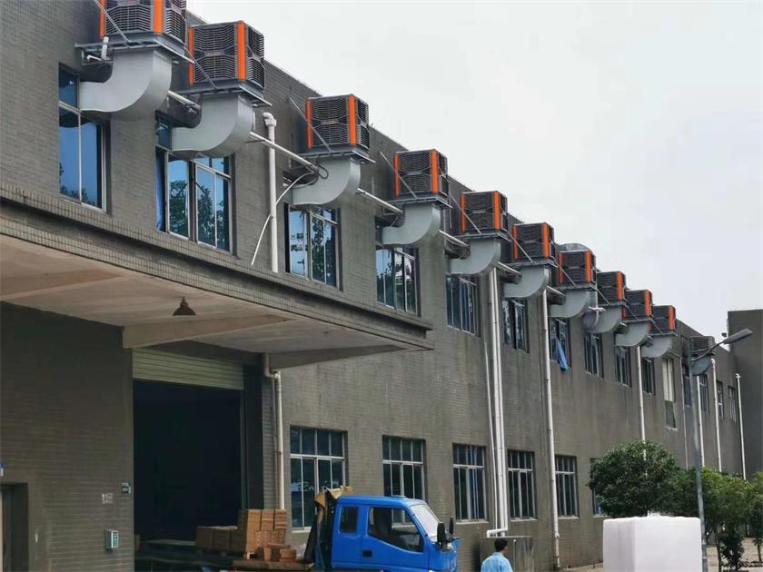 改善廠房高溫?zé)霟岘h(huán)境選擇廠房車間降溫環(huán)?？照{(diào)
